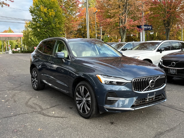 Used 2023 Volvo XC60 T8 Ultimate w/ Climate Package AWD/4WD image 5
