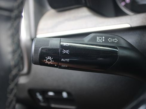 Used 2023 Kia Sorento S w/ Panoramic Sunroof Package AWD/4WD image 40