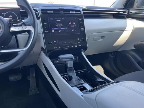 Certified 2024 Hyundai Tucson SEL FWD image 15