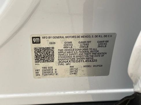New 2026 Chevrolet Equinox RS w/ Convenience Package III AWD/4WD image 23