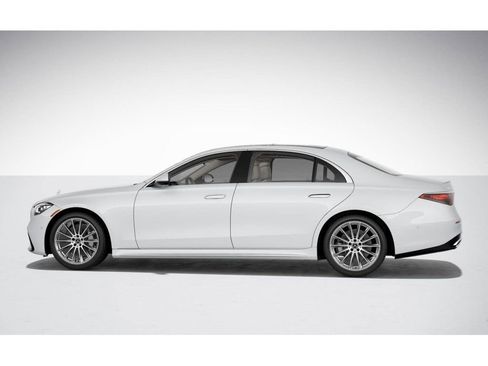New 2025 Mercedes-Benz S 580 4MATIC Sedan image 33