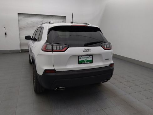 Used 2019 Jeep Cherokee Latitude Plus image 6