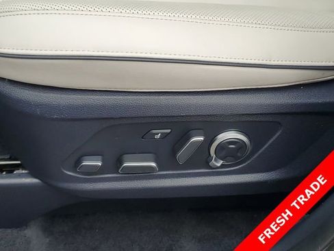 Used 2024 Hyundai Palisade Calligraphy image 25