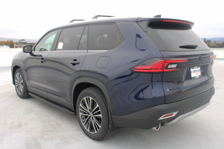 New 2026 Toyota Grand Highlander AWD Hybrid image 5