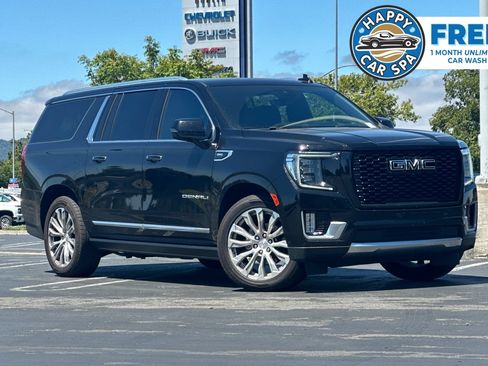 Used 2023 GMC Yukon XL Denali w/ Denali Reserve Package AWD/4WD image 1
