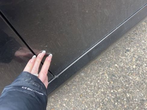 Used 2019 Toyota Camry LE image 13