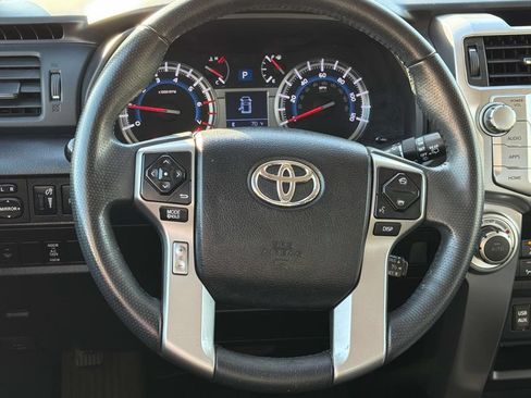 Certified 2018 Toyota 4Runner Limited RWD image 9
