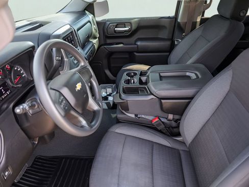 Used 2024 Chevrolet Silverado 1500 Custom w/ Turbomax Blackout Package AWD/4WD image 12