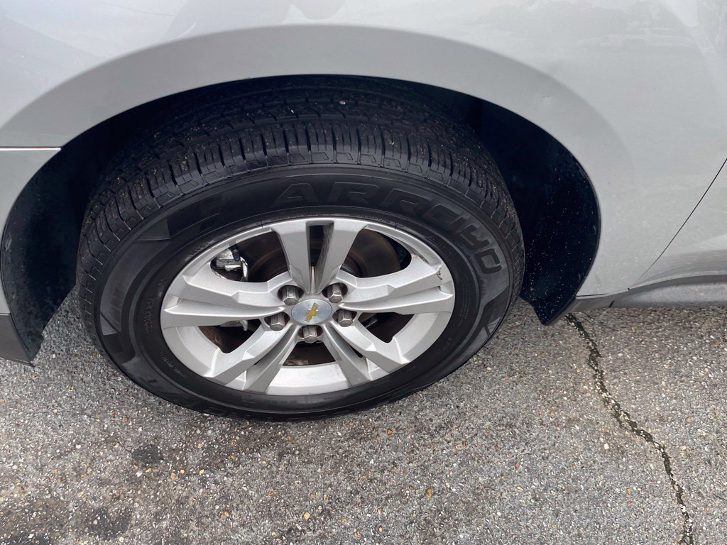 Used 2013 Chevrolet Equinox LS FWD image 18