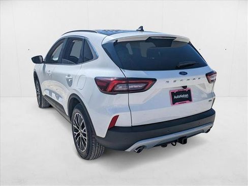 New 2025 Ford Escape SE w/ PHEV Premium Package image 7