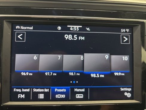 Used 2023 Volkswagen Atlas Cross Sport SE AWD/4WD image 15