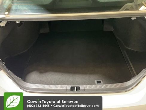 Used 2025 Toyota Camry LE image 22