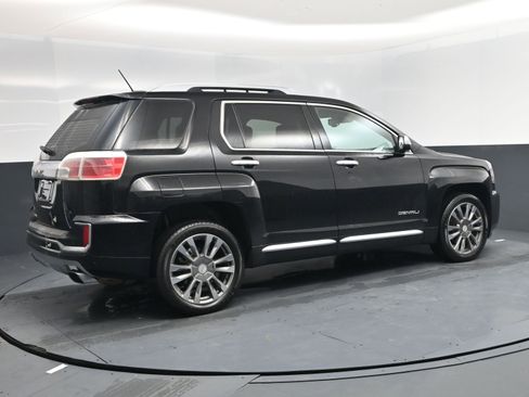 Used 2016 GMC Terrain Denali image 4