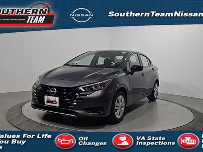 New 2025 Nissan Versa S w/ Trunk Package