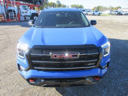 New 2026 GMC Terrain AT4 w/ Convenience Package III AWD/4WD image 10