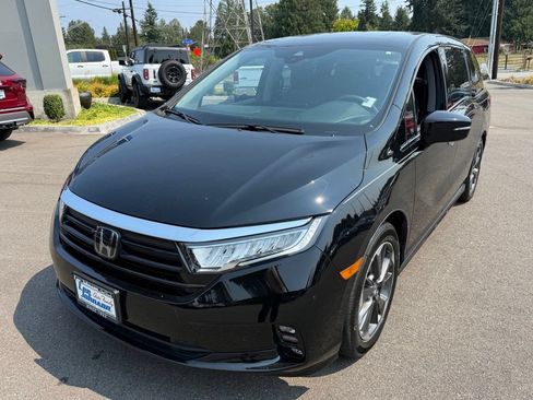 Used 2024 Honda Odyssey Elite image 9