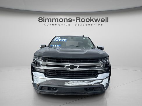 Used 2022 Chevrolet Silverado 1500 LT image 1