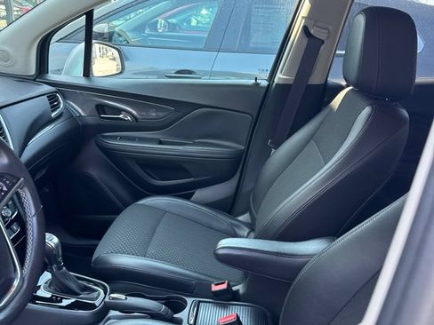 Used 2017 Buick Encore Preferred FWD image 3