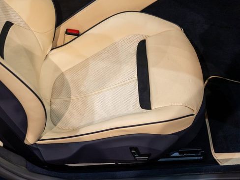 Certified 2024 Ferrari Roma Spider RWD image 43