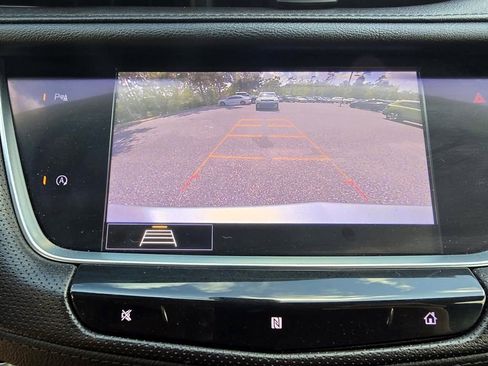 Used 2020 Cadillac XT5 Premium Luxury FWD image 28