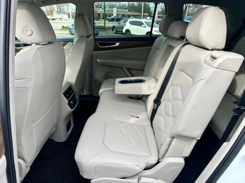 New 2026 Volkswagen Atlas SE image 18