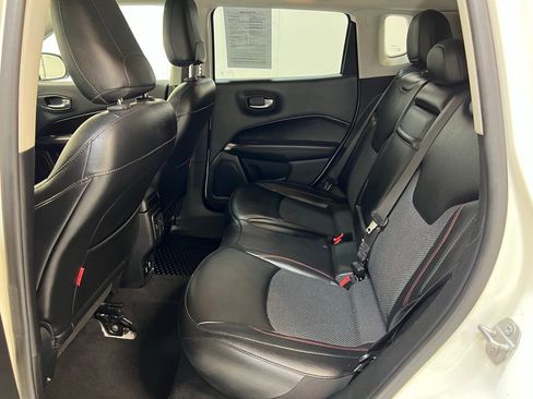 Used 2019 Jeep Compass Trailhawk image 26