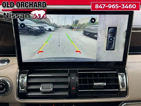 Used 2022 Lincoln Navigator Reserve image 18