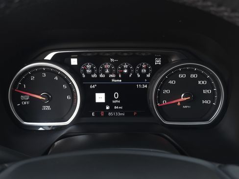 Used 2021 Chevrolet Suburban High Country image 24