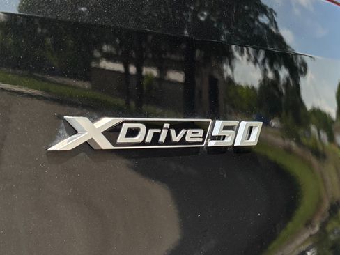 Used 2025 BMW iX xDrive50 AWD/4WD image 55