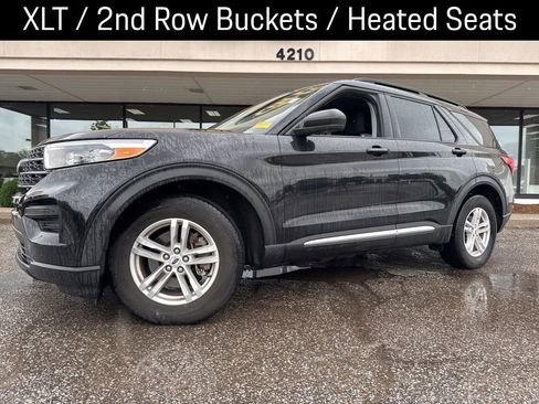 Used 2023 Ford Explorer XLT RWD image 1
