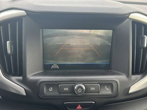 Used 2018 GMC Terrain SLE w/ Driver Convenience Package image 17