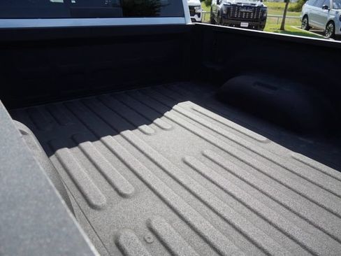 Used 2024 RAM 2500 Limited AWD/4WD image 13