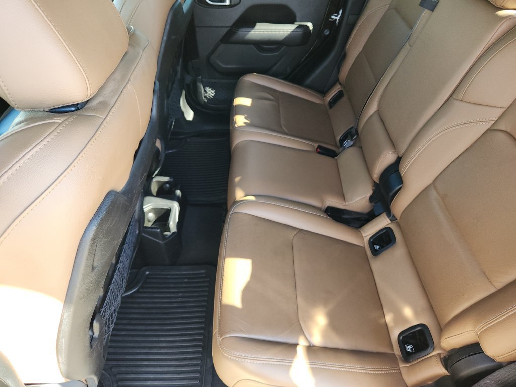Used 2020 Jeep Gladiator Rubicon AWD/4WD image 26