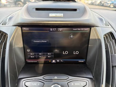 Used 2014 Ford C-MAX SE w/ Equipment Group 203A FWD image 11