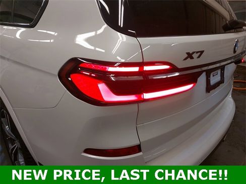 Used 2023 BMW X7 xDrive40i w/ Executive Package image 33