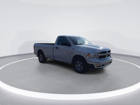 Used 2022 RAM 1500 Classic SLT image 13