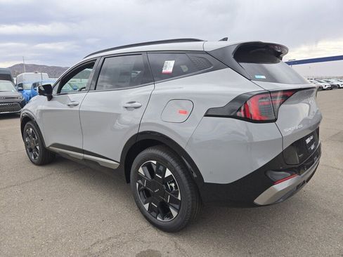 New 2026 Kia Sportage SX image 4