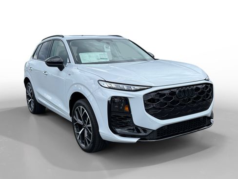 New 2026 Audi Q3 quattro 2.0T AWD/4WD image 7