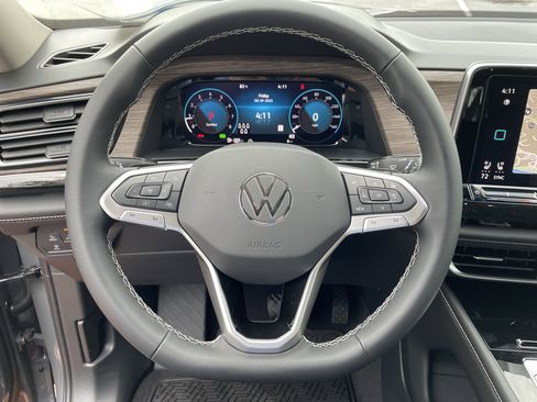 New 2026 Volkswagen Atlas SEL image 18