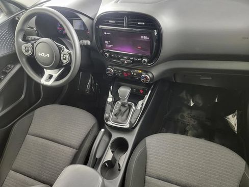 Used 2022 Kia Soul S FWD image 32