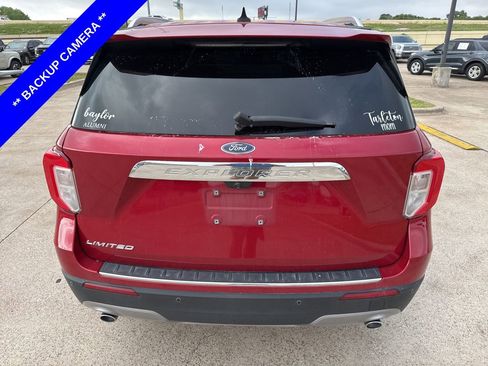 Used 2022 Ford Explorer Limited w/ Equipment Group 301A image 9