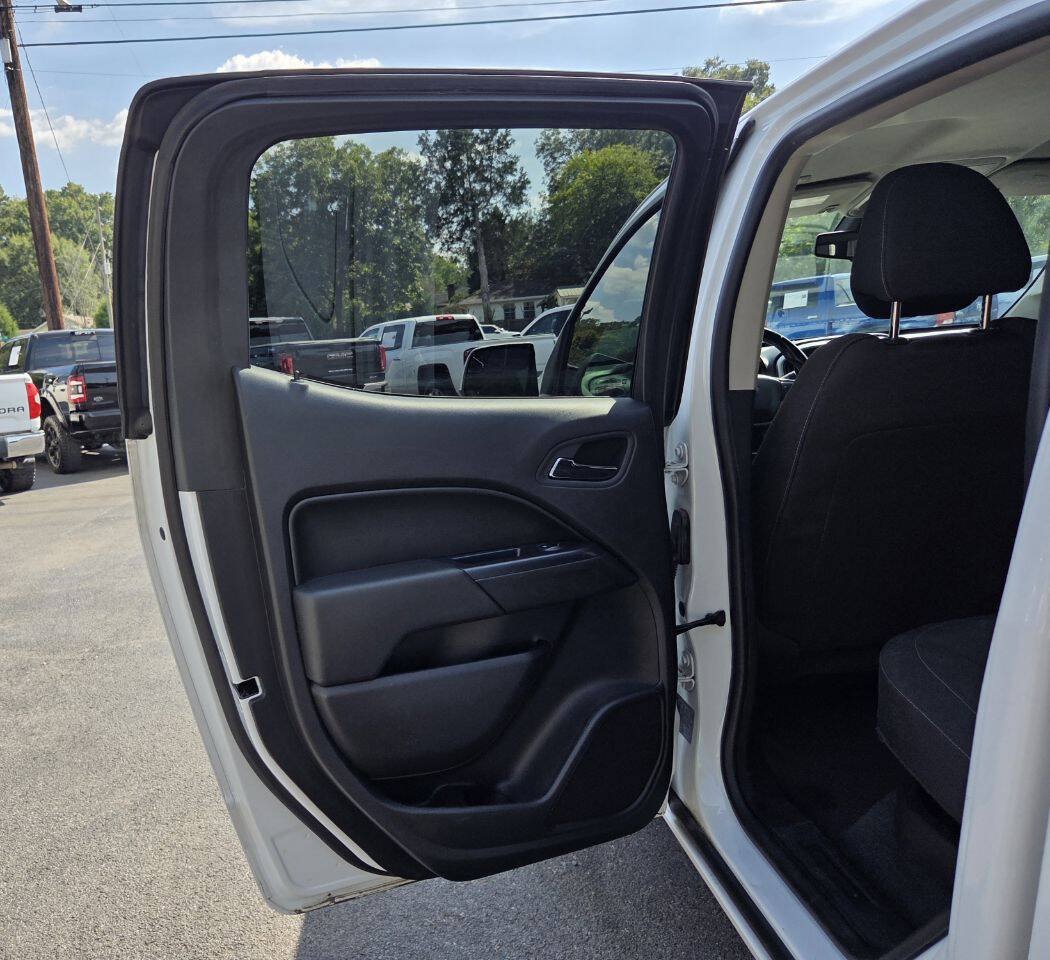Used 2020 Chevrolet Colorado LT w/ LT Convenience Package RWD image 16
