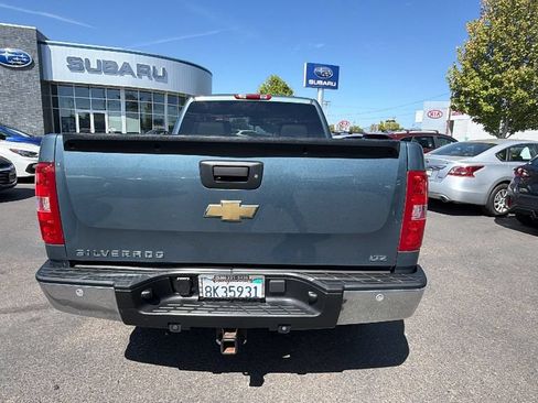 Used 2007 Chevrolet Silverado 1500 LTZ w/ Safety Package AWD/4WD image 5