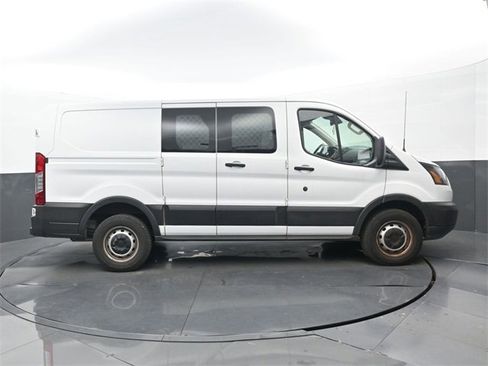 Used 2019 Ford Transit 250 130 Low Roof image 2