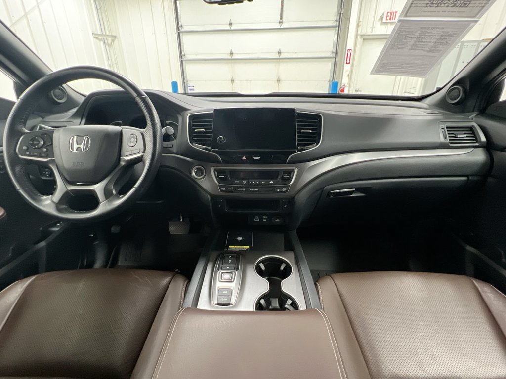 Used 2024 Honda Passport EX-L image 10