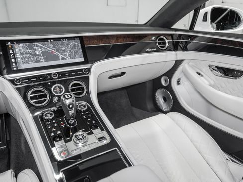 Certified 2023 Bentley Continental GT V8 AWD/4WD image 24
