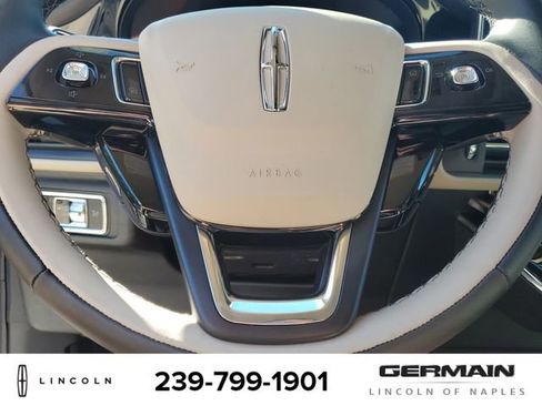 New 2026 Lincoln Corsair Premiere image 22