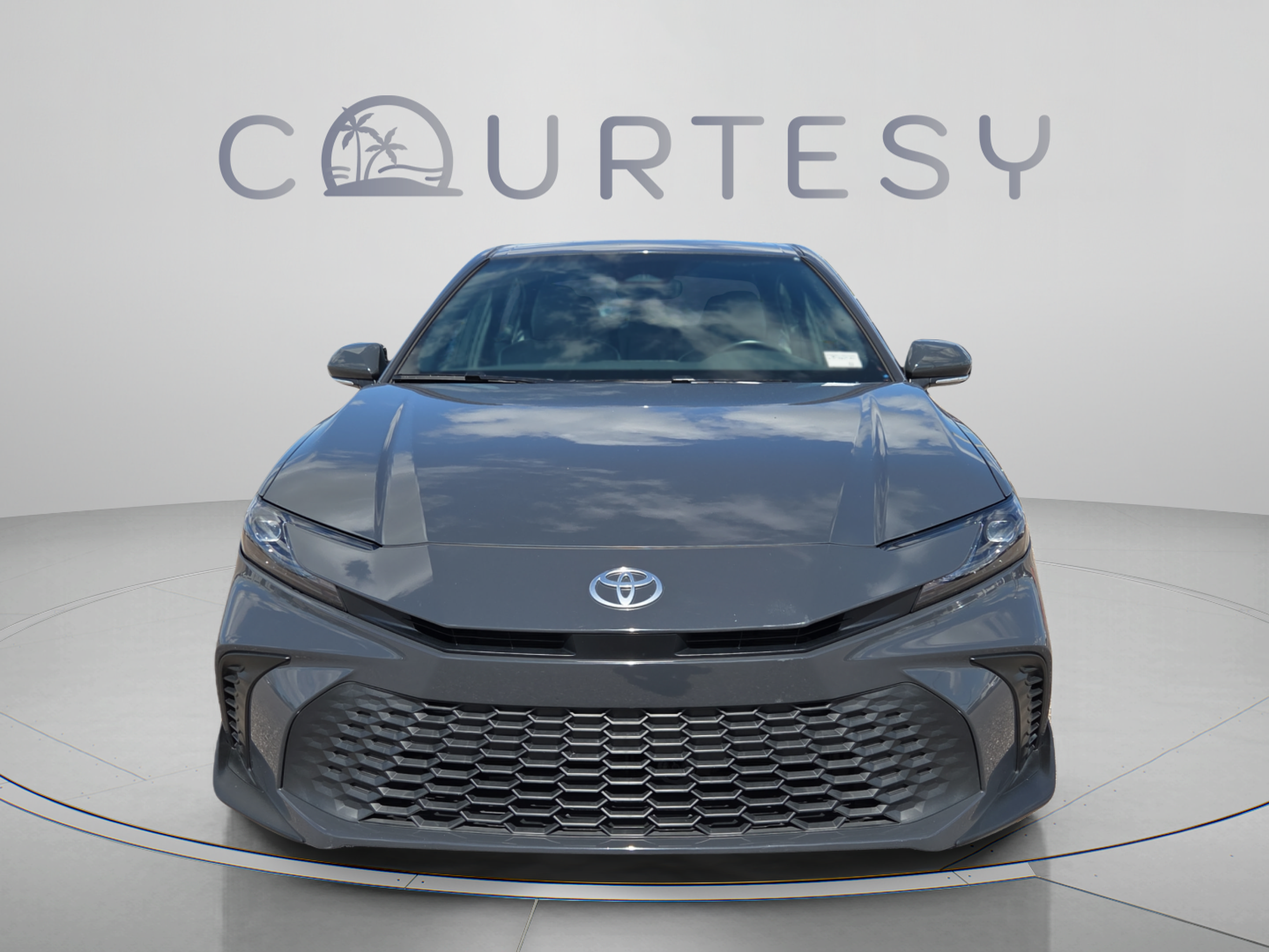 Certified 2025 Toyota Camry SE FWD image 8