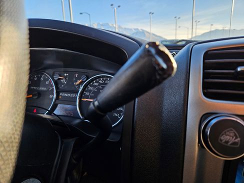 Used 2012 Chevrolet Colorado W/T image 18