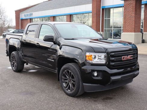 Used 2019 GMC Canyon SLE w/ Driver Alert Package image 2